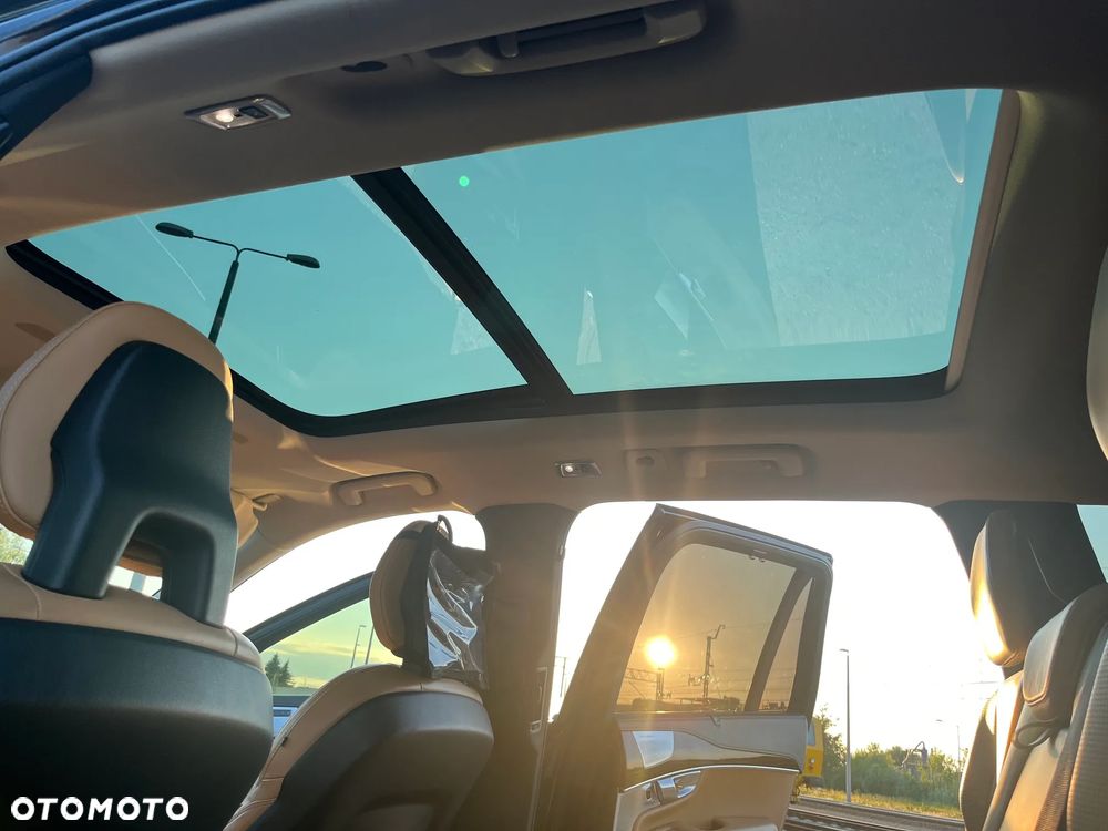 Volvo XC 90 D5 AWD Inscription 7os - 17