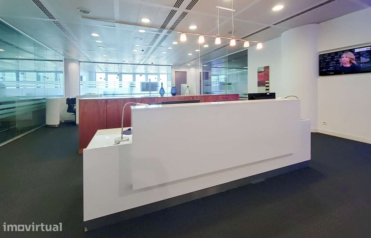 Acesso à adesão de escritório – Regus Lisbon, Miraflores - Grande imagem: 4/10