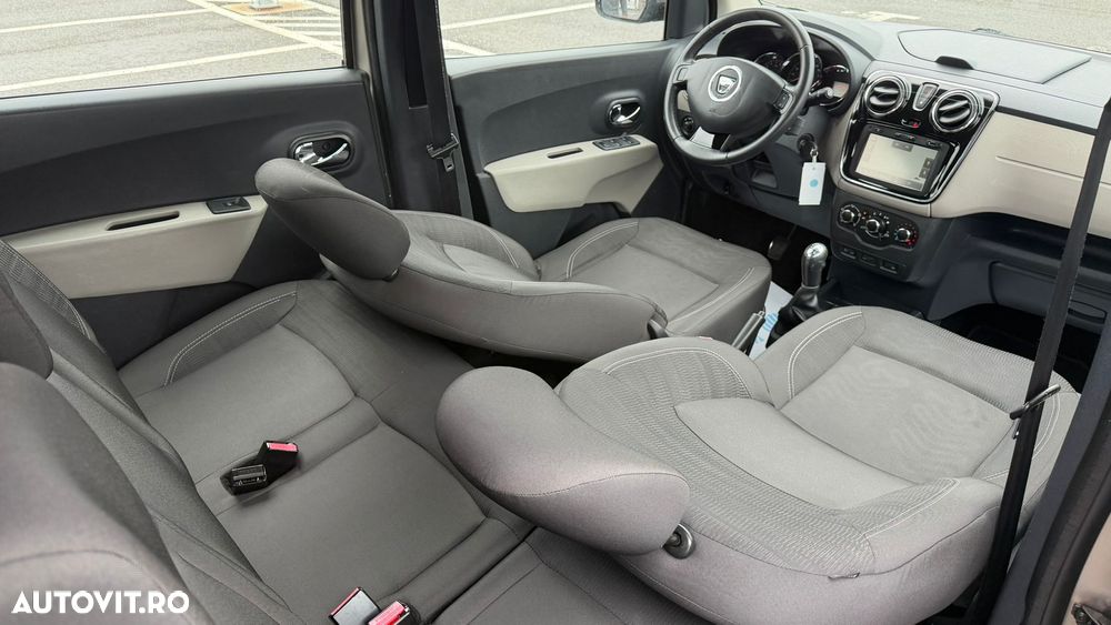 Dacia Lodgy 1.2 TCe 115 CP Stepway - 13