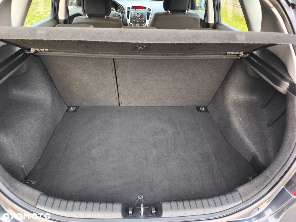 Kia Ceed 1.4 CVVT LX Basis - 31