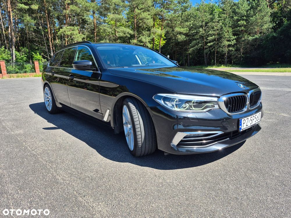 BMW Seria 5 540i xDrive GPF Luxury Line - 1