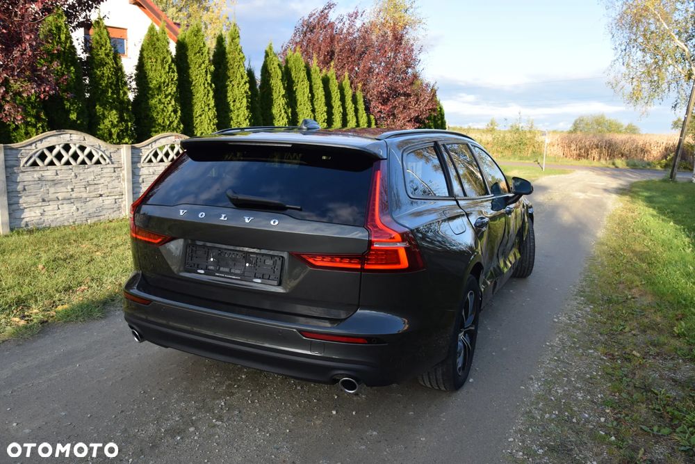 Volvo V60 B4 D Geartronic Momentum Pro - 6