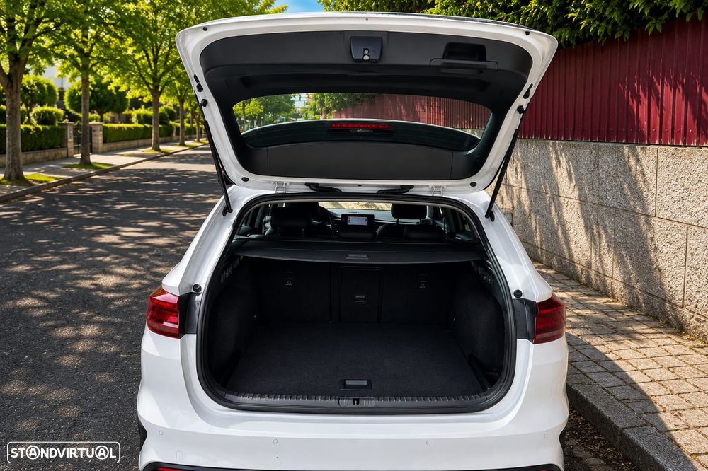Kia Ceed SW 1.0 T-GDI Drive - 10