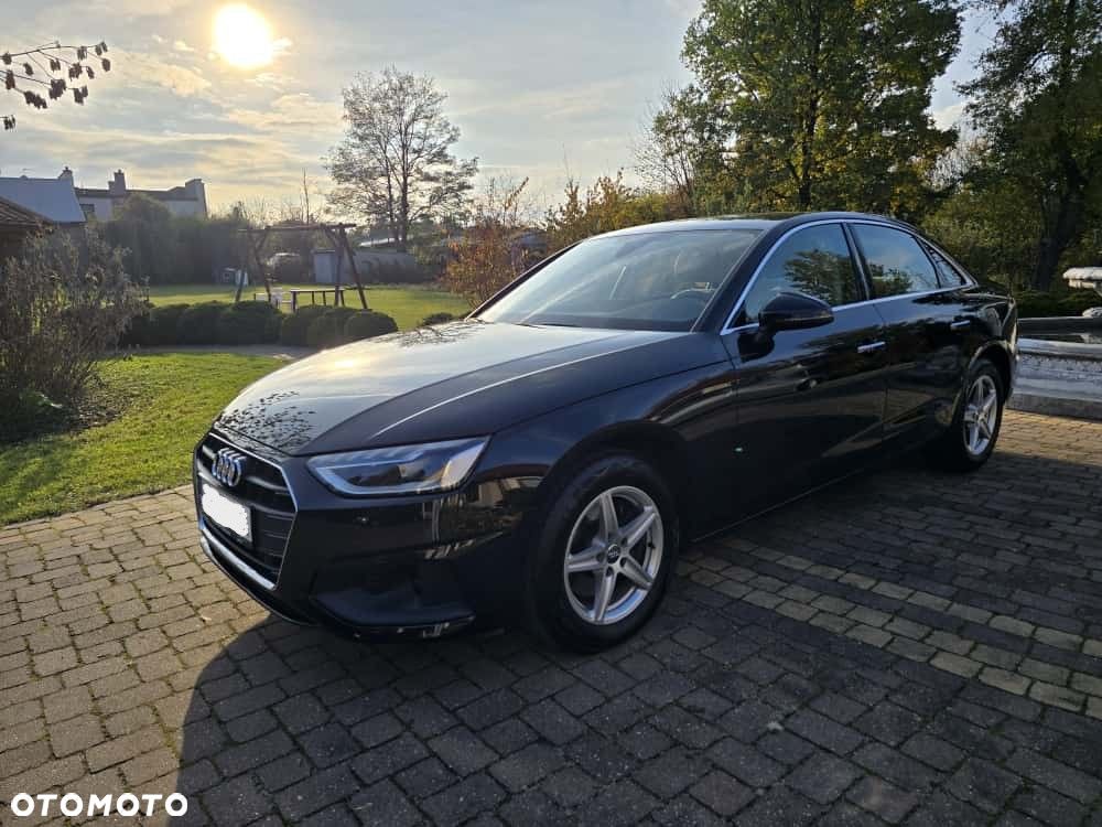 Audi A4 Limousine - 9