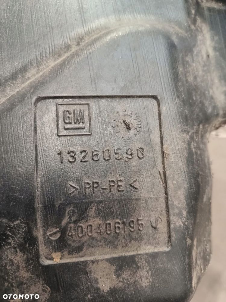 OPEL ZAFIRA C ZBIORNICZEK PŁYNU SPRYSKIWACZY XENON 13260590 - 2