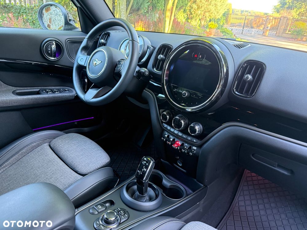 MINI Countryman Cooper Classic Trim - 34