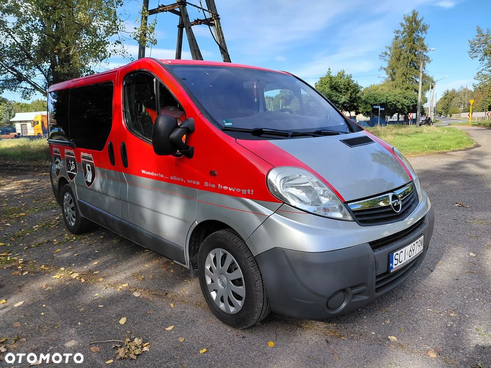 Opel Vivaro - 2