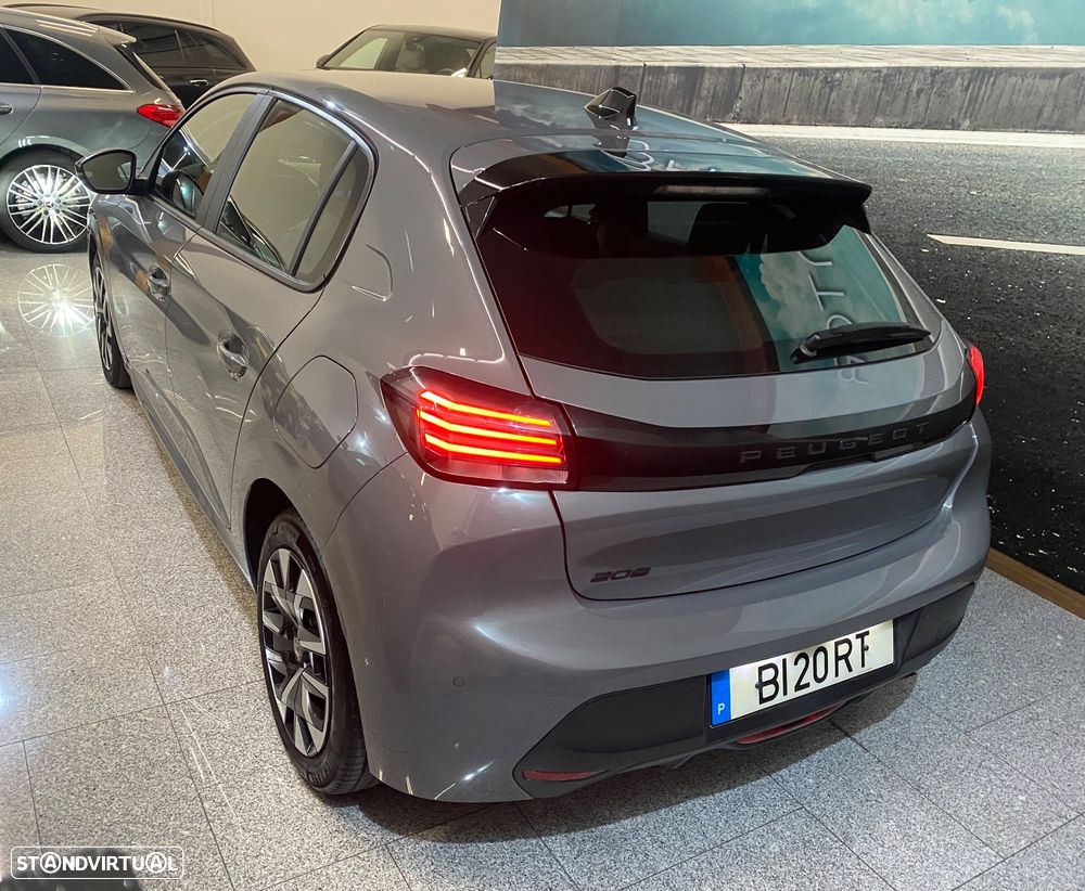 Peugeot 208 1.2 PureTech Active - 4