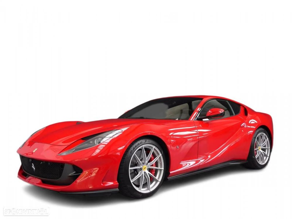 Ferrari 812 Superfast 6.5 V12 - 1