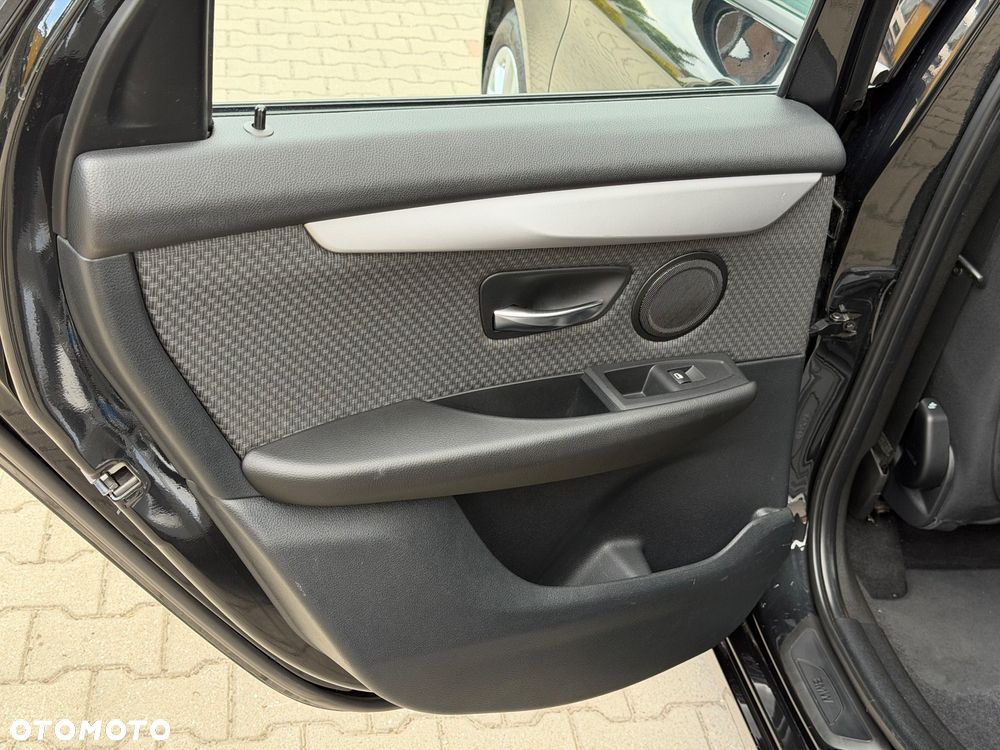 BMW Seria 2 218d Advantage sport - 20