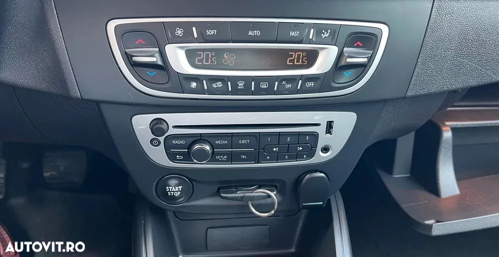 Renault Megane Grandtour ENERGY TCe 115 Start & Stop Bose Edition - 6