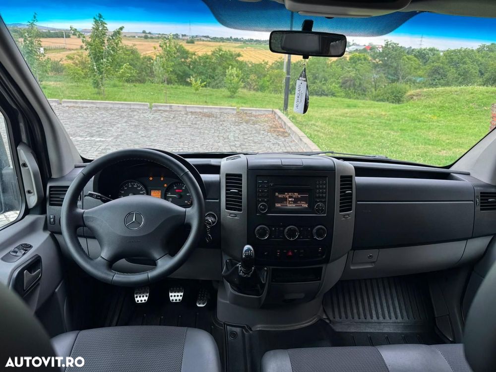Mercedes-Benz Sprinter (BlueTec) 906.211 - 10