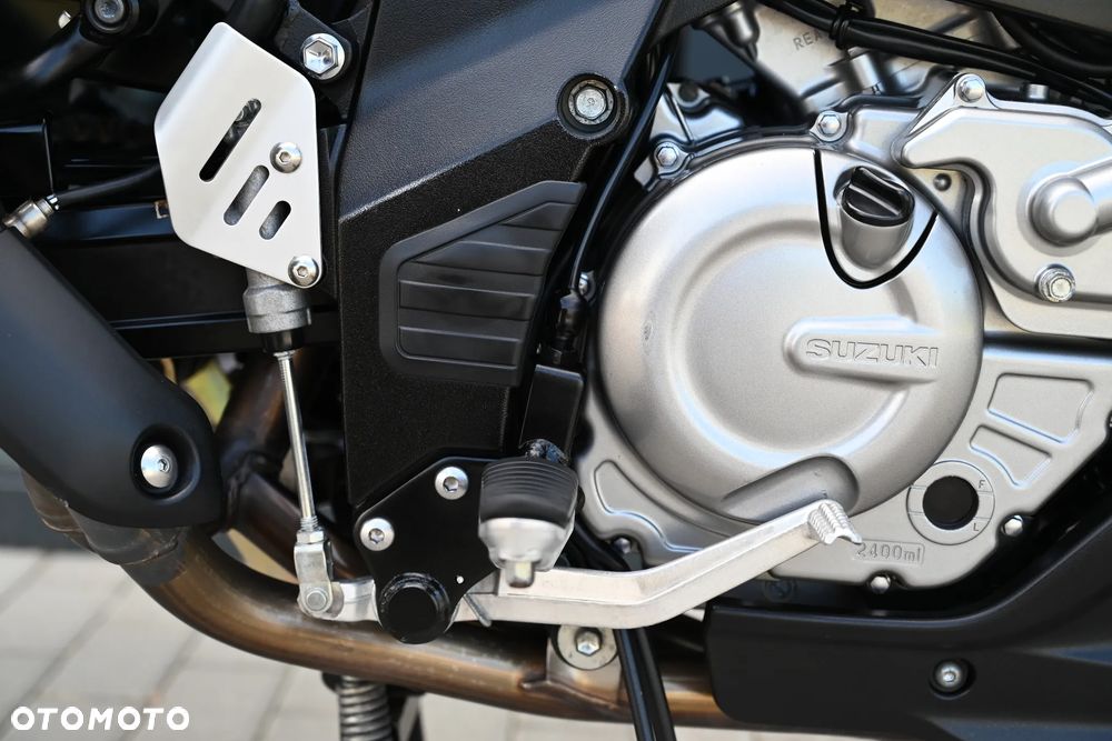 Suzuki DL - 30
