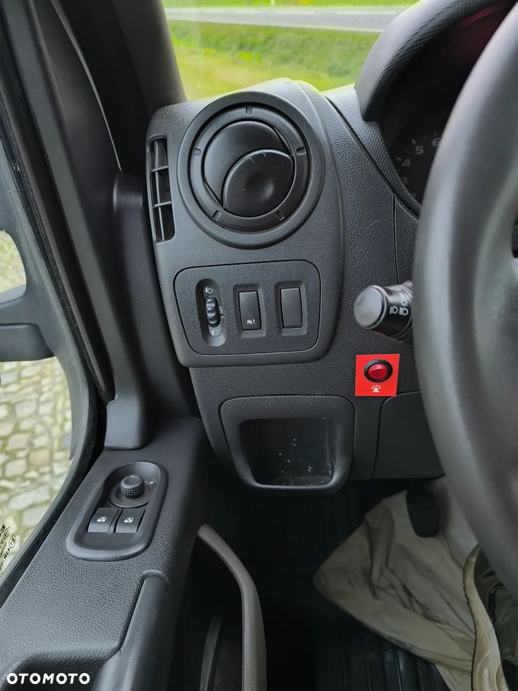 Renault Master - 24
