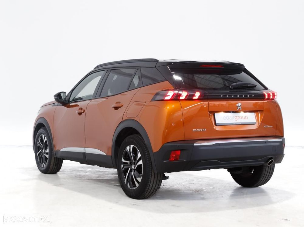 Peugeot 2008 1.5 BlueHDi GT EAT8 - 4