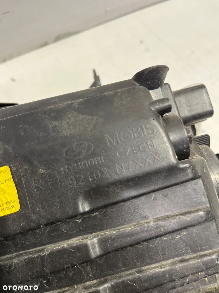 LAMPA PRZÓD PRAWA HYUNDAI TUCSON IV 2021R 92102-N7100 - 8