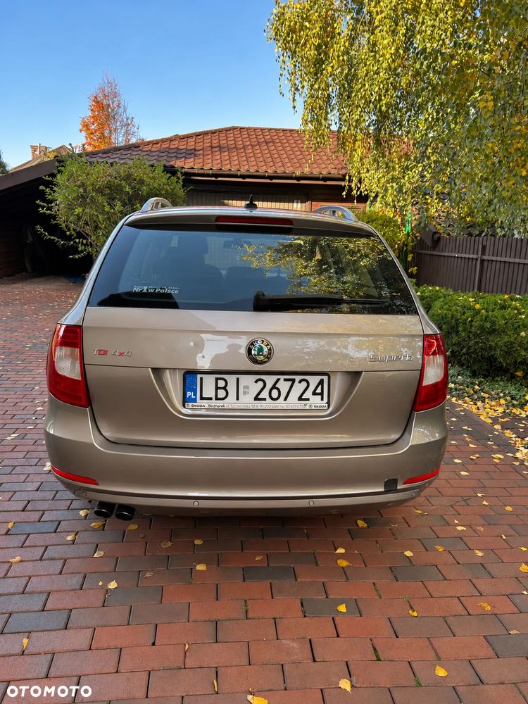 Skoda Superb 2.0 TDI Platinum - 5