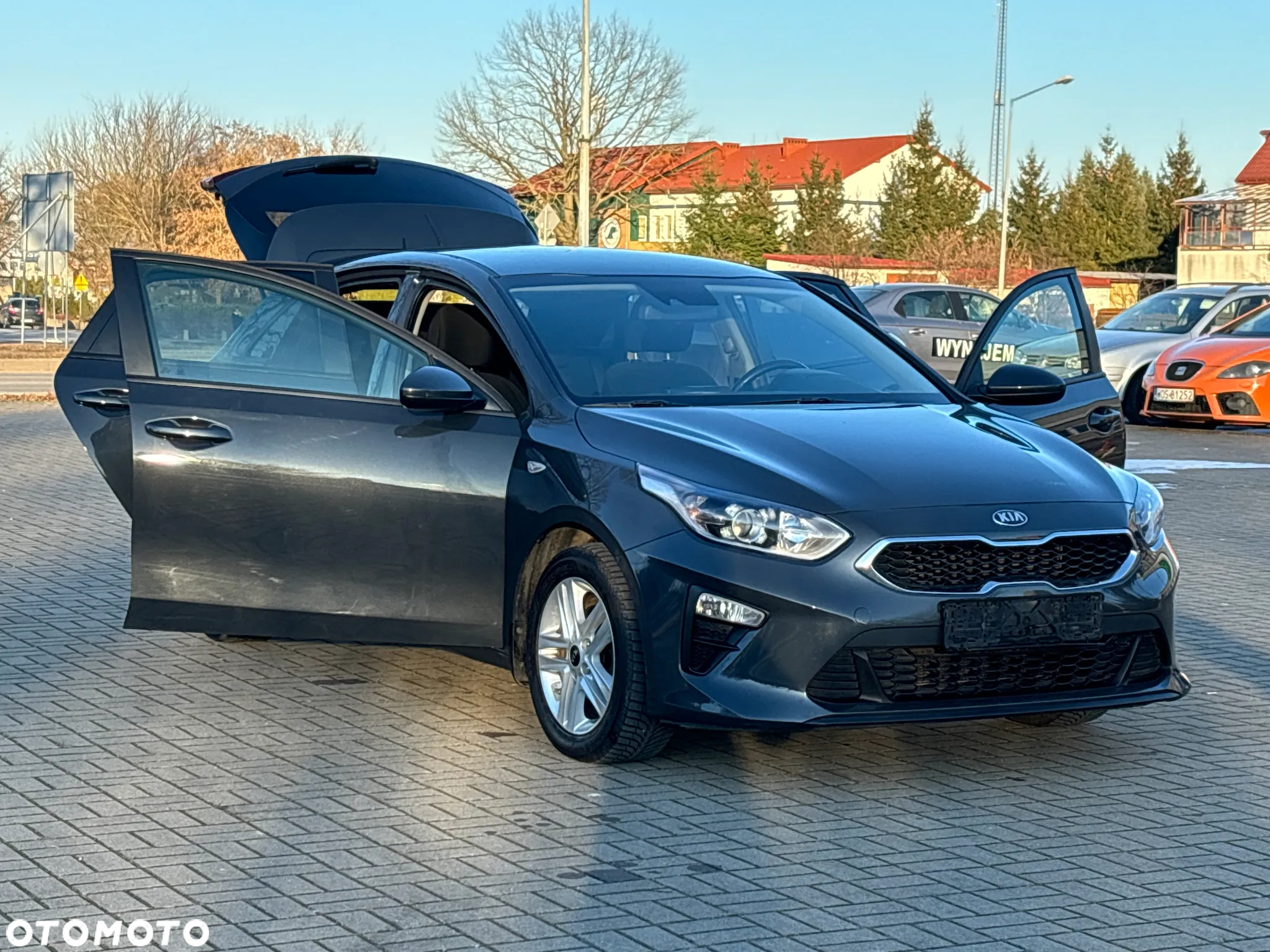 Kia Ceed - 14