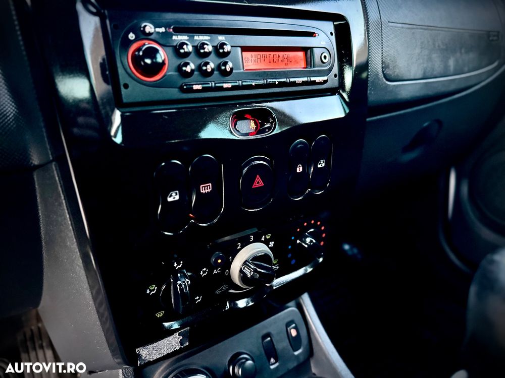 Dacia Duster 1.5 dCi 4x4 Prestige - 16