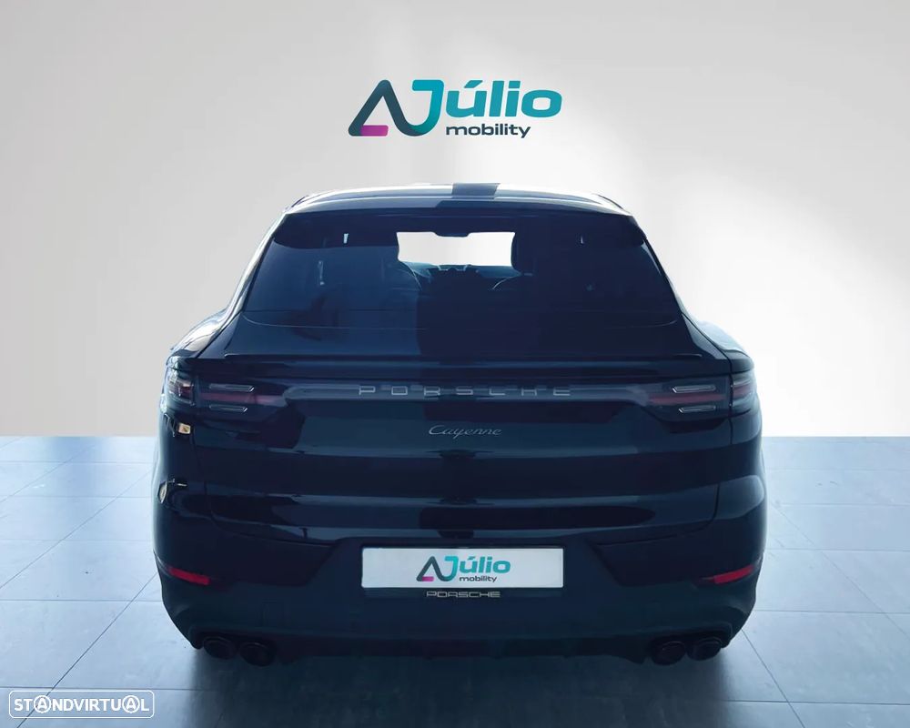 Porsche Cayenne E-Hybrid - 4