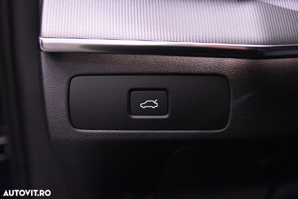 Volvo XC 90 - 16