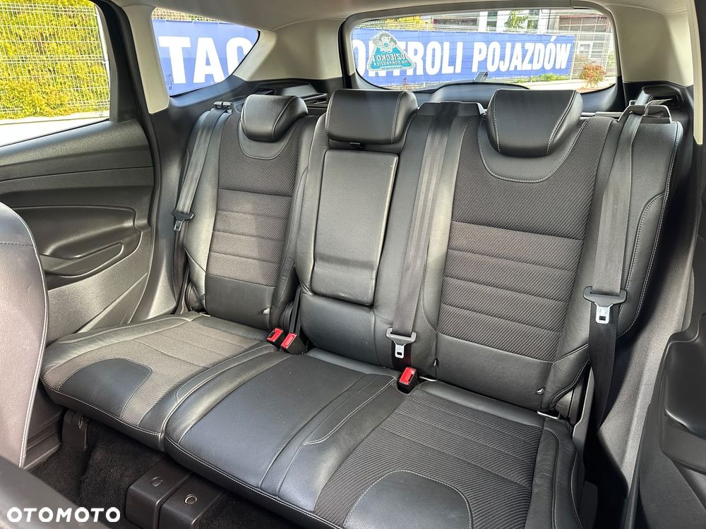 Ford Kuga 2.0 TDCi 4WD Titanium Plus - 14