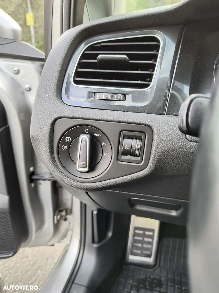 Volkswagen Golf 1.6 TDI DPF BMT DSG Comfortline - 9