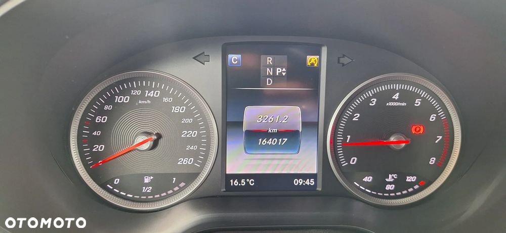 Mercedes-Benz GLC 250 4Matic 9G-TRONIC - 31