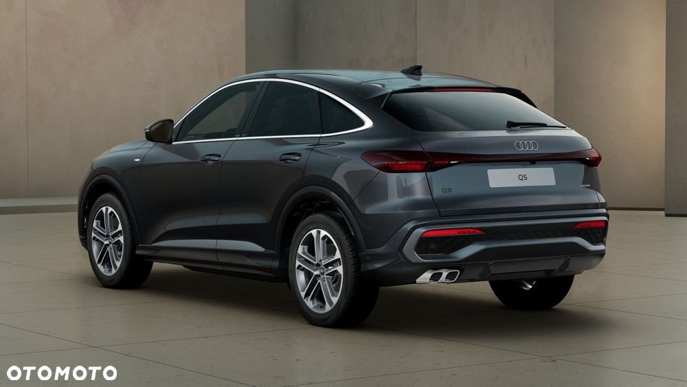 Audi Q5 Sportback - 4