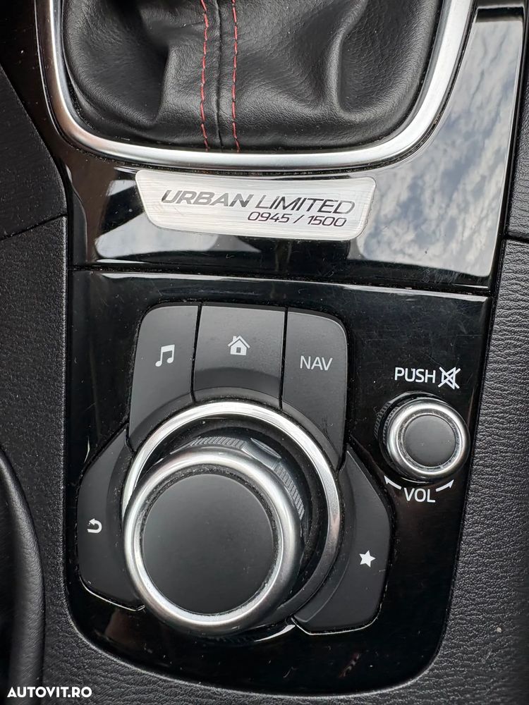 Mazda 3 SKYACTIV-G 120 Urban Limited - 14