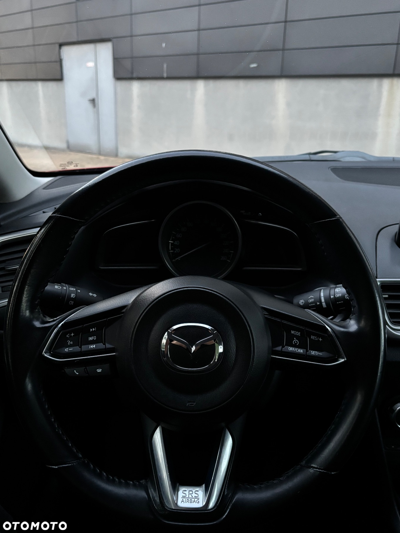 Mazda 3 - 12