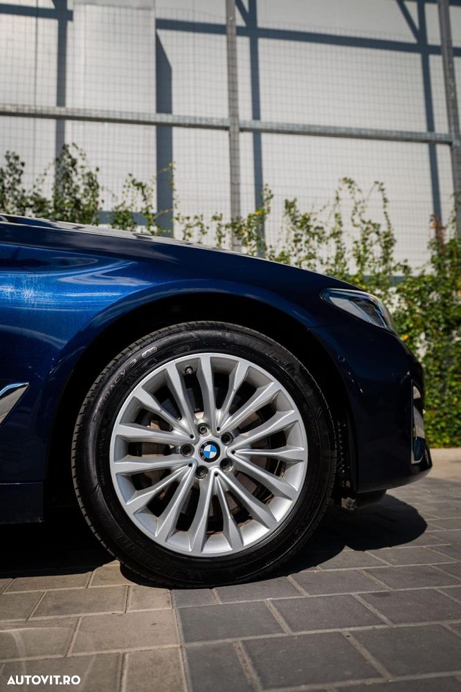 BMW 5 Series 2021 — imagine 12