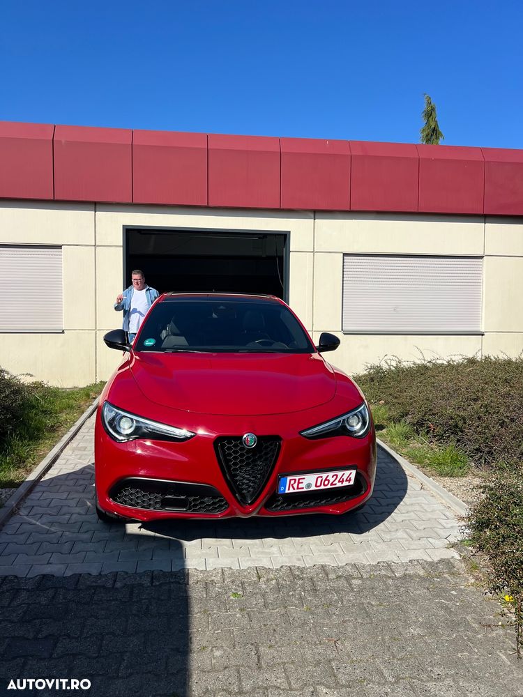 Alfa Romeo Stelvio 2.2 16V AT8 Q4 Veloce - 24