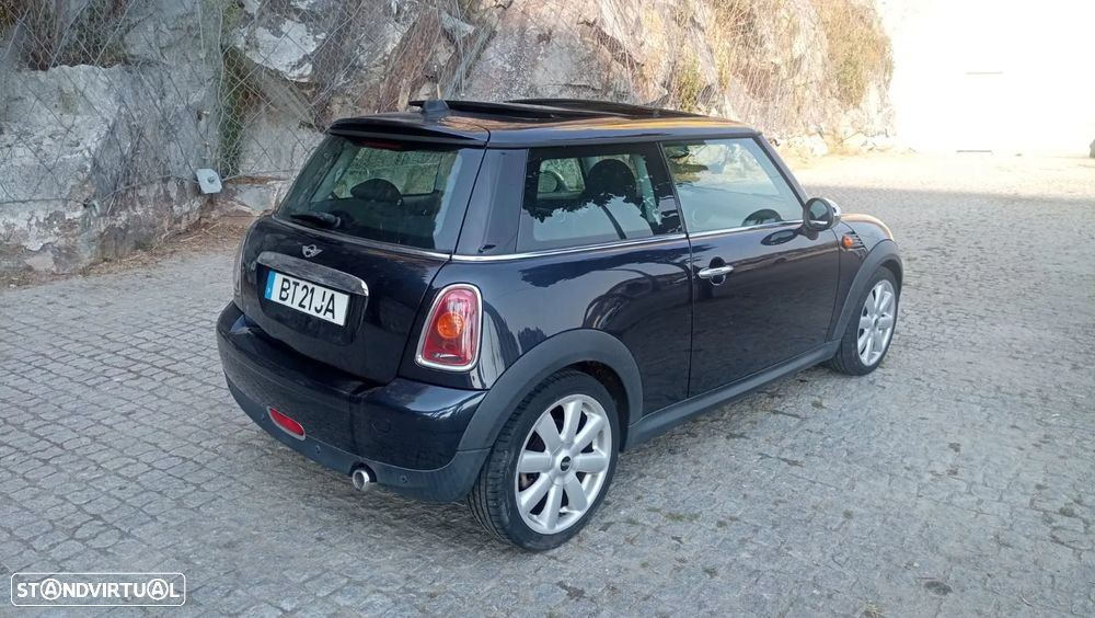 MINI 3 Portas Cooper D - 4