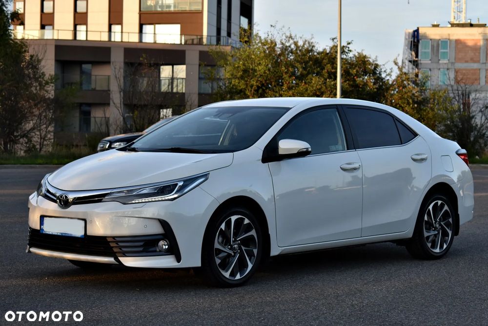Toyota Corolla 1.6 Premium EU6 - 16