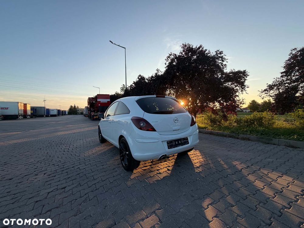 Opel Corsa - 8