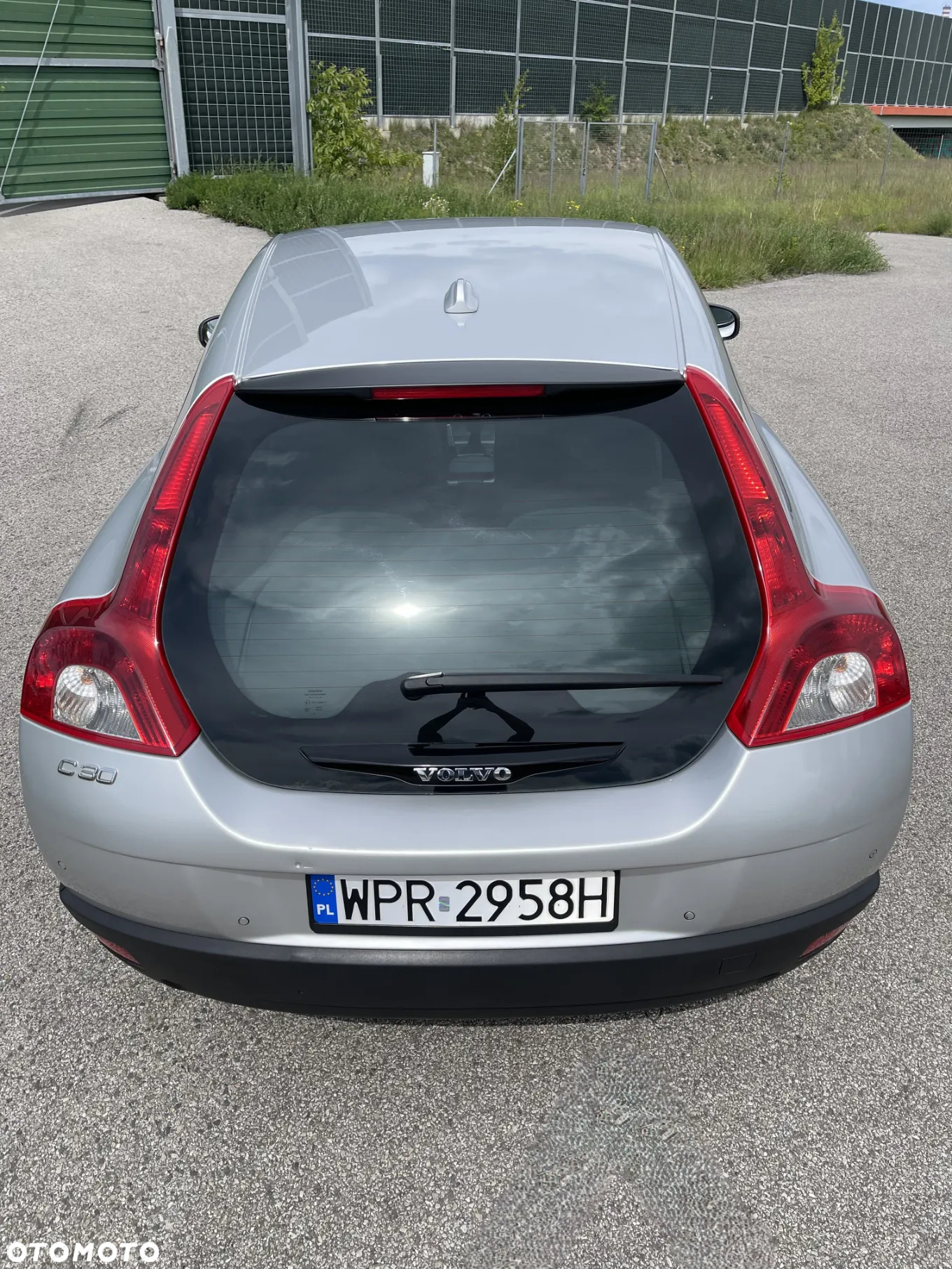 Volvo C30 2.0D Momentum - 6