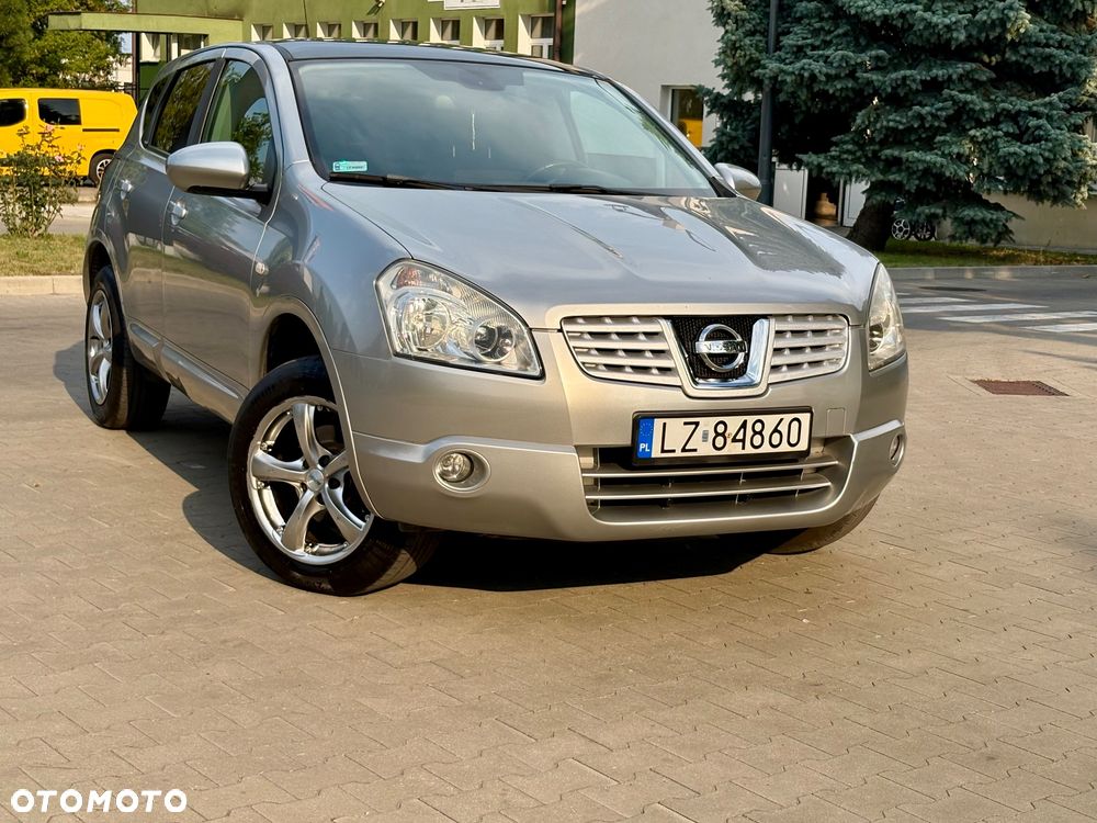 Nissan Qashqai 2.0 4 x 4 tekna - 2