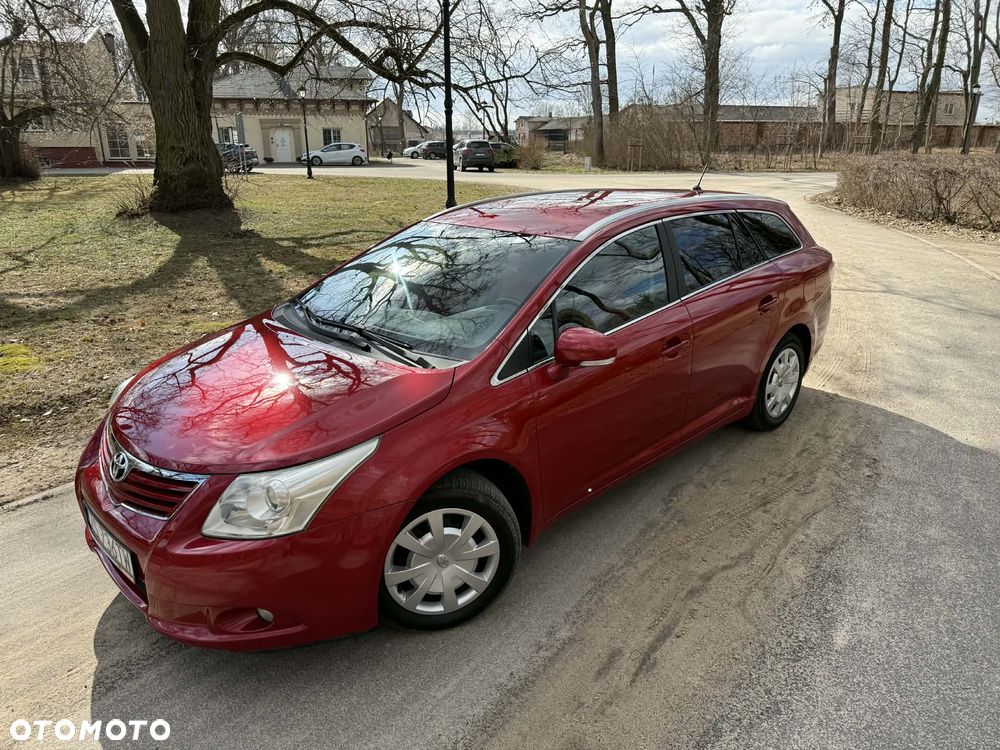 Toyota Avensis 1.8 Sol EU5 - 33