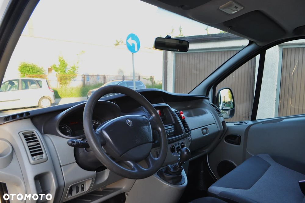 Renault TRAFIC L2H1 - 17