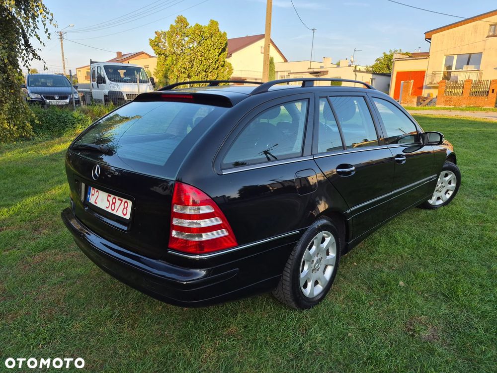 Mercedes-Benz Klasa C - 12