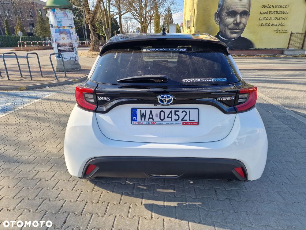 Toyota Yaris - 12