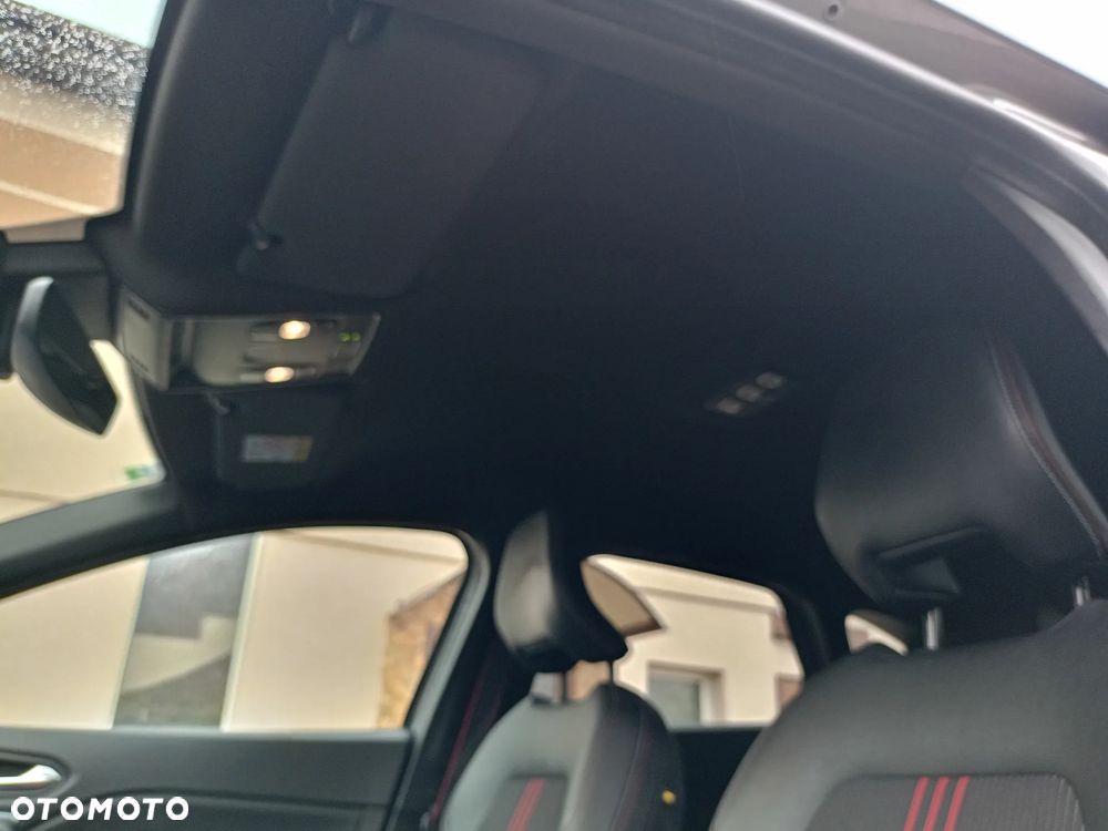 Renault Captur 1.6 E-TECH Plug-In R.S Line - 13