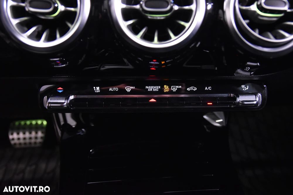 Mercedes-Benz A 220 - 17