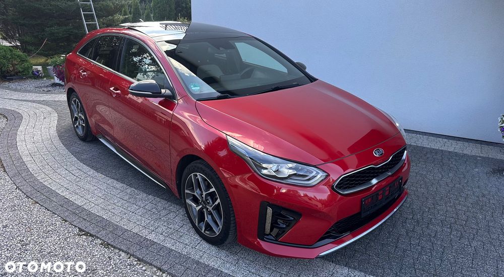 Kia ProCeed - 9