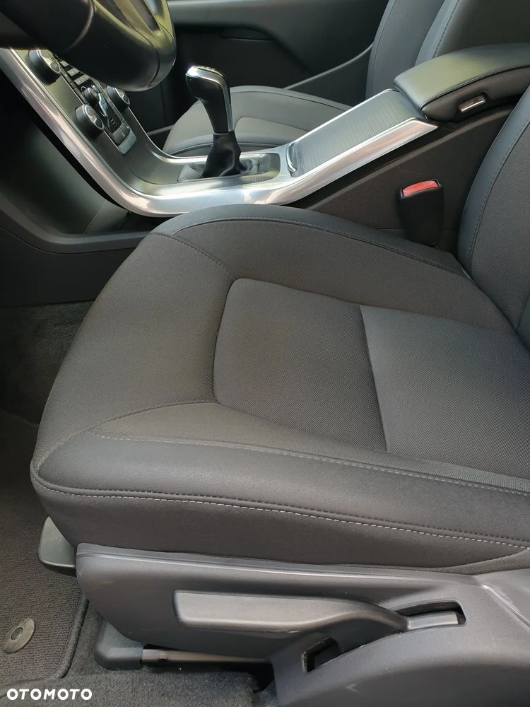 Volvo V70 D2 Linje Classic - 9