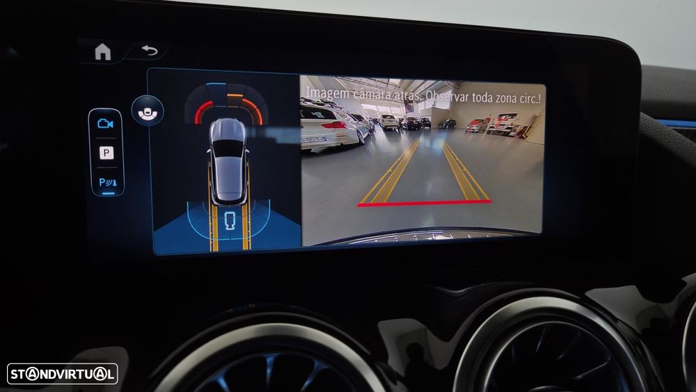 Mercedes-Benz GLA 180 d AMG Line - 17