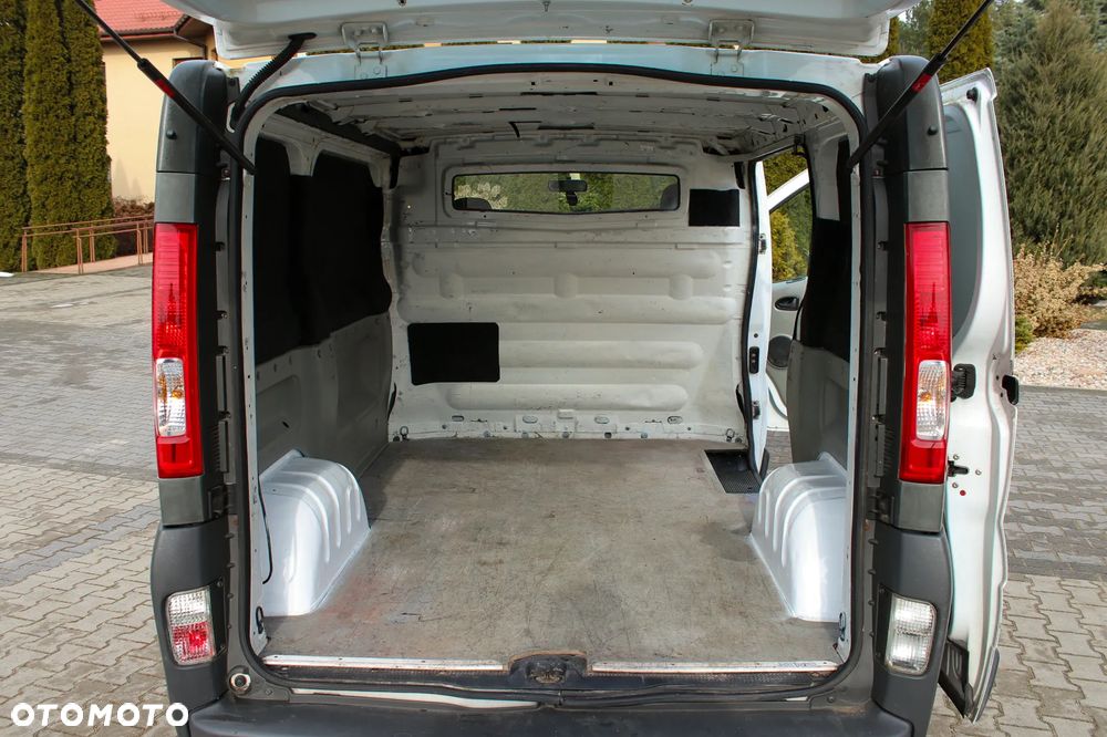Renault Trafic - 30