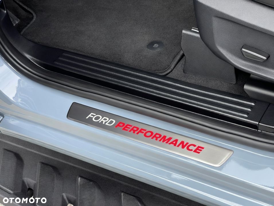 Ford Ranger Raptor - 12