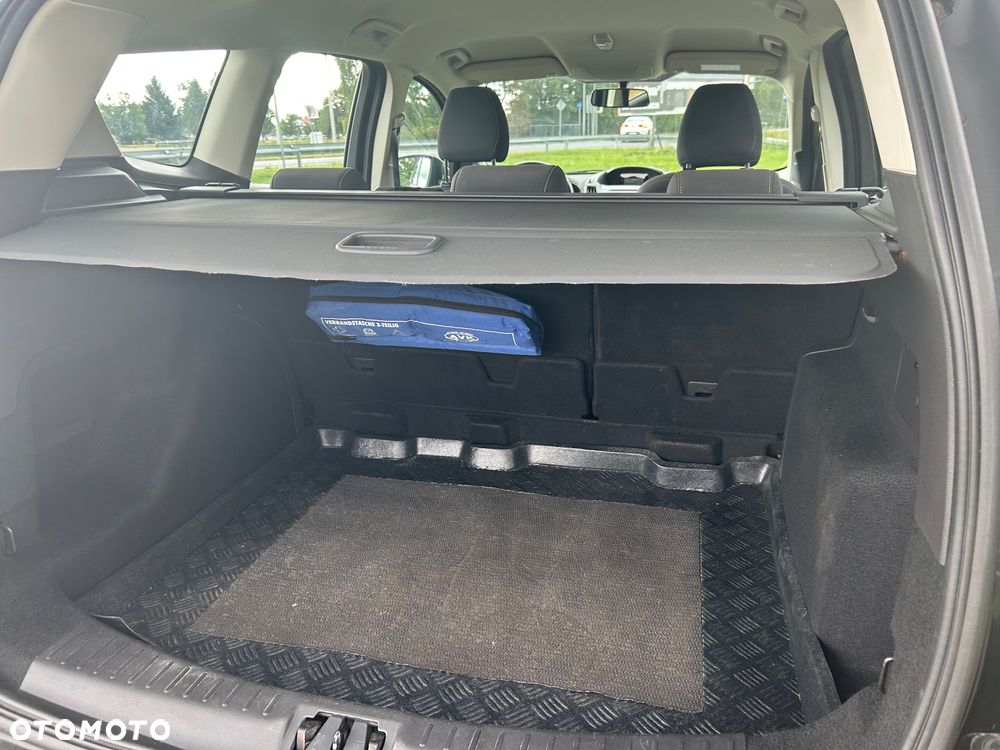 Ford Kuga - 4